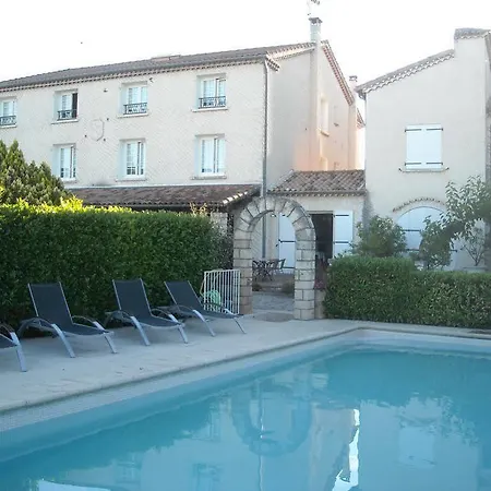 Hotel Ecusson Saint-Hilaire-de-Brethmas